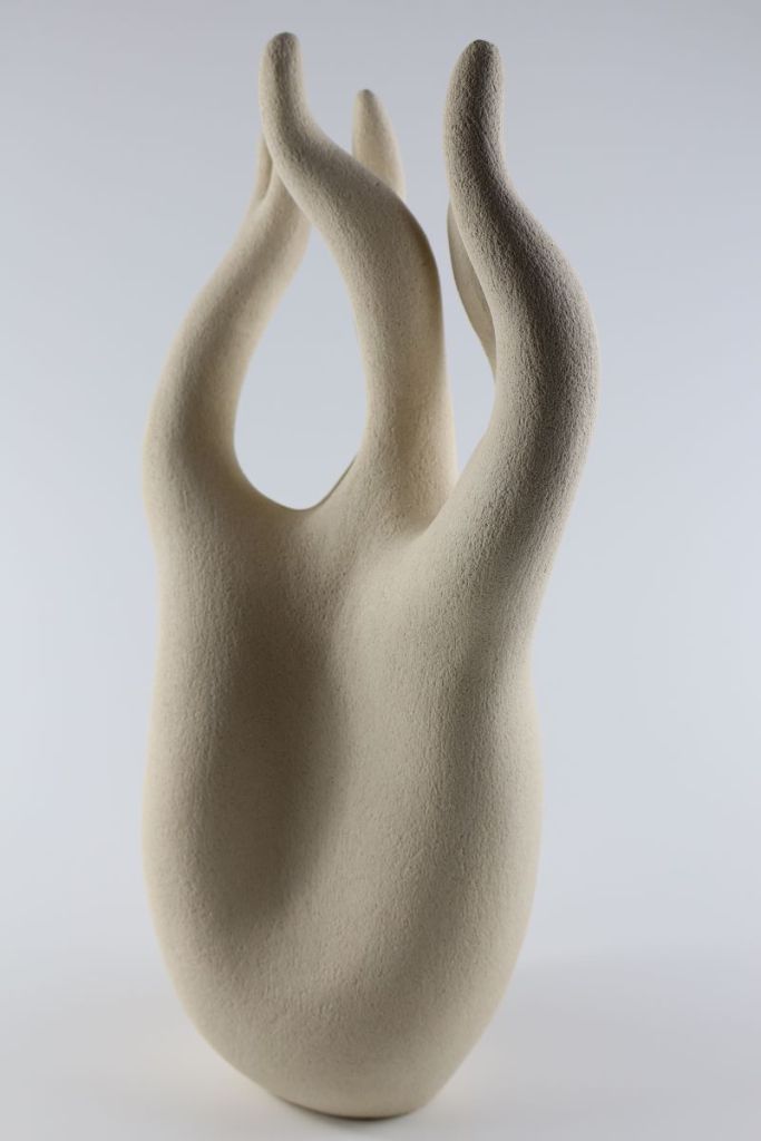 Arbre vivant sculpture céramique formes dansantes Gaëlle Monnerie