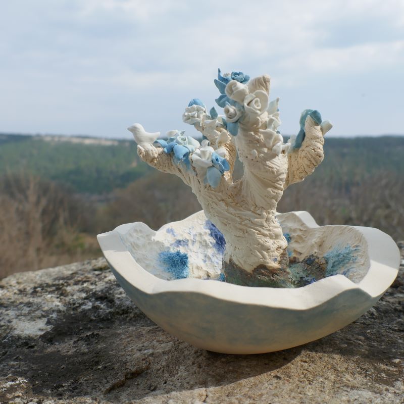 Sculpture céramique tête paysage rêverie jardin intérieur montagne vivant Gaëlle Monnerie